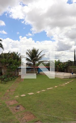 Casa para alugar com 1750m², 6 quartos e 6 vagasQuintal