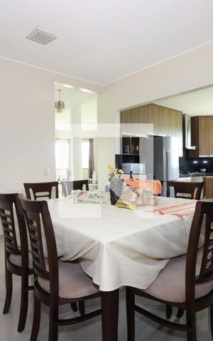 Casa para alugar com 1750m², 6 quartos e 6 vagasSala de Jantar