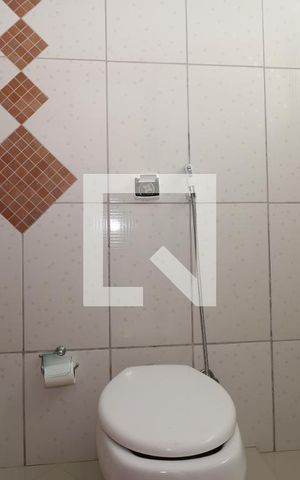 Casa para alugar com 1750m², 6 quartos e 6 vagasBanheiro da Suíte 4