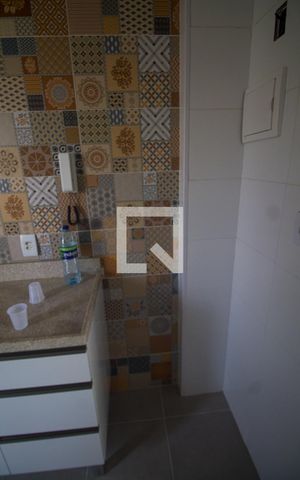 Apartamento à venda com 49m², 2 quartos e sem vaga Apartamento à venda com 49m², 2 quartos e sem vagaCOZINHA