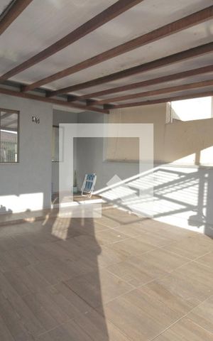 Casa à venda com 65m², 2 quartos e 1 vagaGaragem