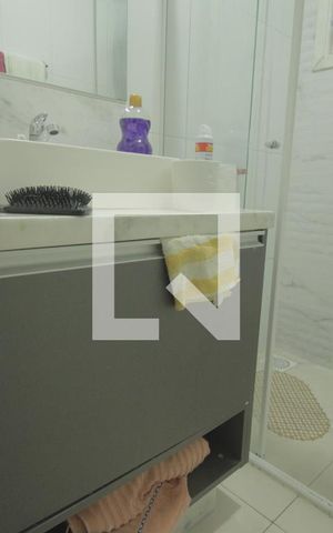 Casa à venda com 65m², 2 quartos e 1 vagaBanheiro