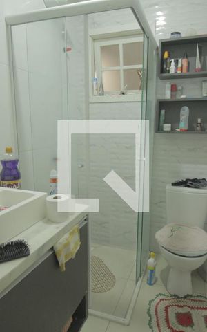 Casa à venda com 65m², 2 quartos e 1 vagaBanheiro