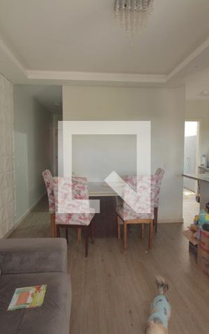 Casa à venda com 65m², 2 quartos e 1 vagaSala