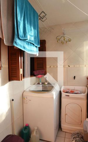 Apartamento à venda com 80m², 3 quartos e 1 vagaÁrea de Serviço