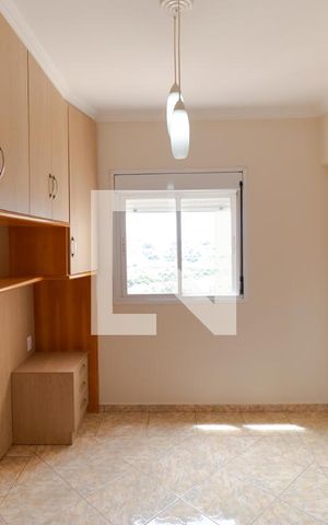 Apartamento para alugar com 90m², 3 quartos e 2 vagas Apartamento para alugar com 90m², 3 quartos e 2 vagasSuíte