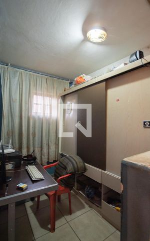 Casa à venda com 264m², 2 quartos e 4 vagasEspaço multiuso