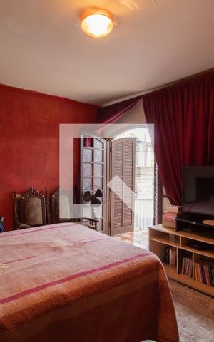 Casa à venda com 264m², 2 quartos e 4 vagasQuarto 1