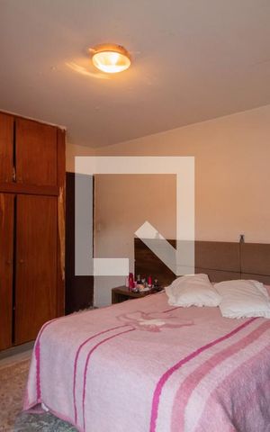 Casa à venda com 264m², 2 quartos e 4 vagasQuarto 1