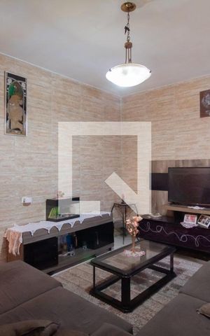 Casa à venda com 264m², 2 quartos e 4 vagasSala