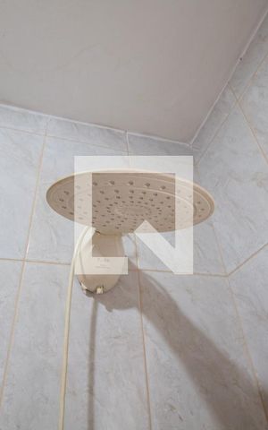 Casa à venda com 264m², 2 quartos e 4 vagasBanheiro 2