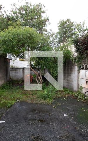 Casa à venda com 264m², 2 quartos e 4 vagasJardim e quintal