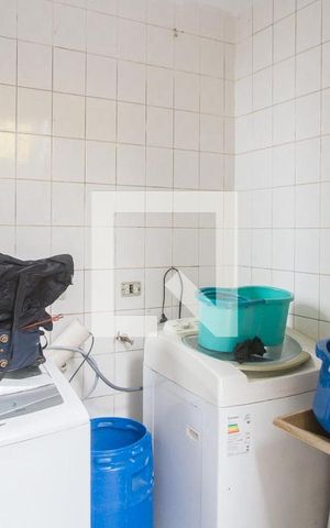Casa à venda com 300m², 3 quartos e 7 vagasÁrea de Serviço