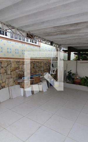 Casa para alugar com 160m², 2 quartos e 2 vagasGaragem