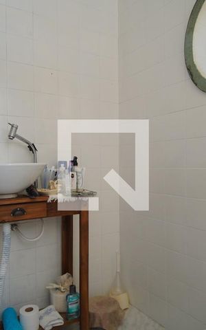 Apartamento à venda com 65m², 2 quartos e sem vagaBanheiro
