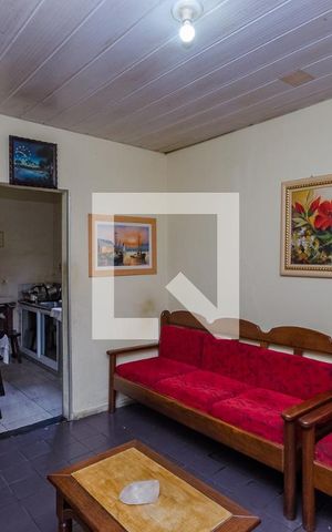 Casa à venda com 200m², 2 quartos e 2 vagas Casa à venda com 200m², 2 quartos e 2 vagasCasa 2 Sala