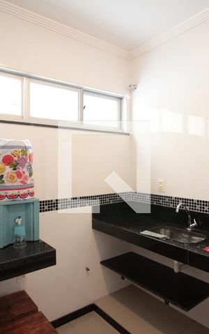 Apartamento à venda com 135m², 3 quartos e 2 vagasCozinha 