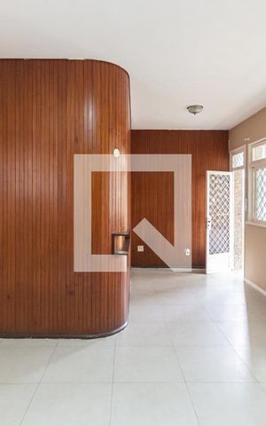 Casa à venda com 90m², 2 quartos e sem vagaSala