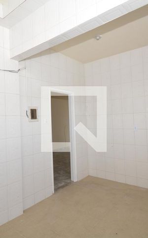 Apartamento à venda com 120m², 2 quartos e sem vagaCozinha e Área de Serviço