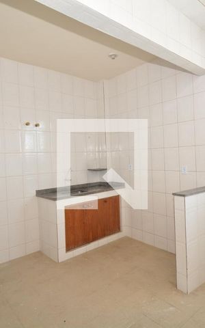 Apartamento à venda com 120m², 2 quartos e sem vagaCozinha e Área de Serviço