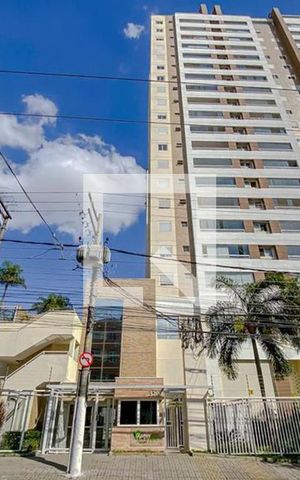 Apartamento à venda com 77m², 3 quartos e 1 vaga Apartamento à venda com 77m², 3 quartos e 1 vagaFachada