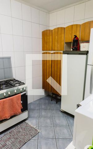 Casa à venda com 280m², 2 quartos e 2 vagas Casa à venda com 280m², 2 quartos e 2 vagasCasa 2 Cozinha