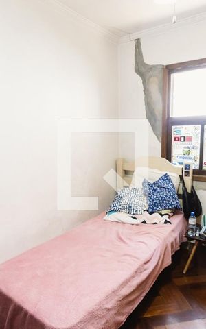 Casa à venda com 280m², 2 quartos e 2 vagas Casa à venda com 280m², 2 quartos e 2 vagasCasa 1 Quarto 2