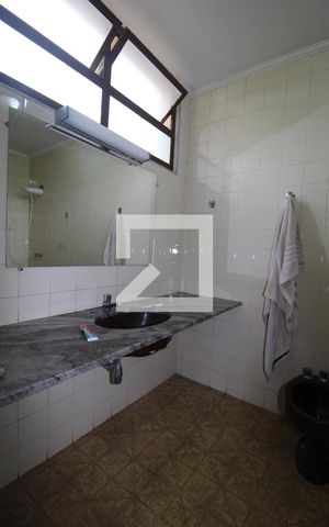 Casa à venda com 500m², 5 quartos e 3 vagasBanheiro 3