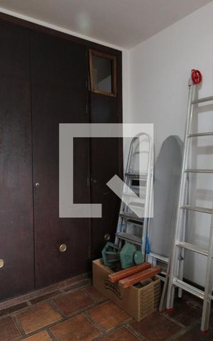 Casa à venda com 500m², 5 quartos e 3 vagasQuarto de Serviço 2