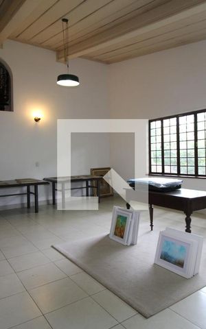 Casa à venda com 500m², 5 quartos e 3 vagasSala