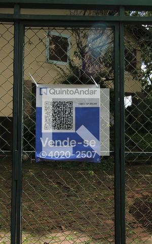 Casa à venda com 500m², 5 quartos e 3 vagasFachada