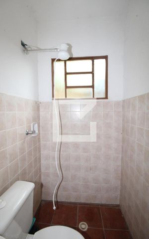 Casa à venda com 500m², 5 quartos e 3 vagasBanheiro- Edícula