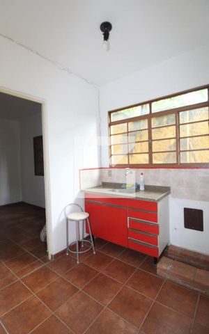 Casa à venda com 500m², 5 quartos e 3 vagasCozinha - Edícula 