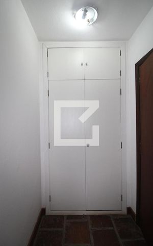 Casa à venda com 500m², 5 quartos e 3 vagasCorredor