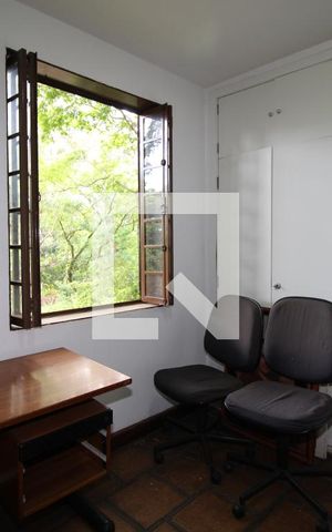 Casa à venda com 500m², 5 quartos e 3 vagasQuarto 1