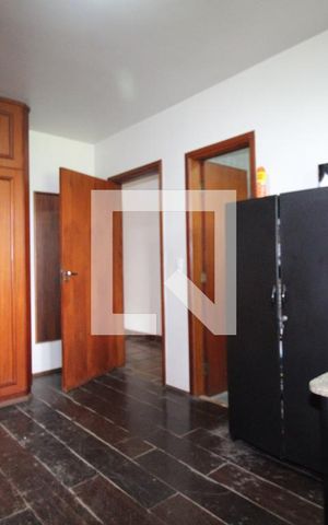 Casa à venda com 500m², 5 quartos e 3 vagasQuarto 2