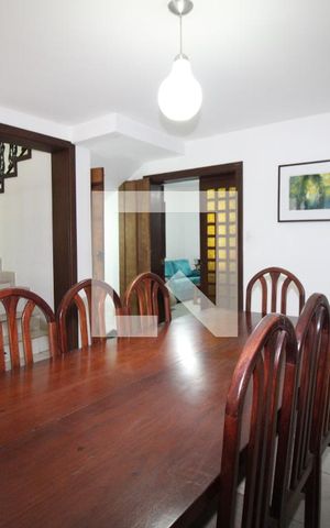 Casa à venda com 500m², 5 quartos e 3 vagasCopa