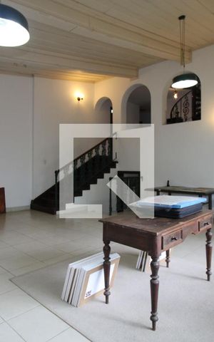 Casa à venda com 500m², 5 quartos e 3 vagasSala