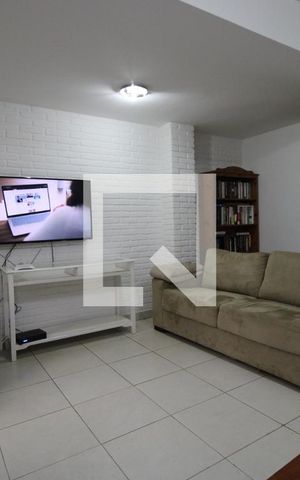 Casa à venda com 500m², 5 quartos e 3 vagasSala 2