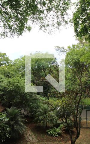 Casa à venda com 500m², 5 quartos e 3 vagasVista