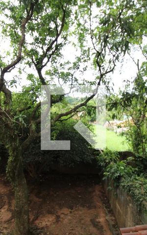 Casa à venda com 500m², 5 quartos e 3 vagasVista