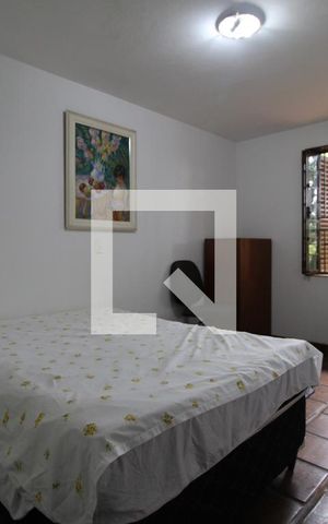 Casa à venda com 500m², 5 quartos e 3 vagasQuarto 4