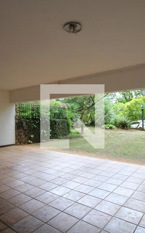 Casa à venda com 500m², 5 quartos e 3 vagasÁrea Externa