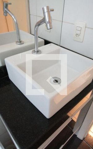 Apartamento à venda com 75m², 3 quartos e 1 vagaBanheiro Social