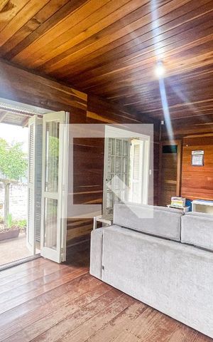 Casa à venda com 165m², 2 quartos e 2 vagasSala