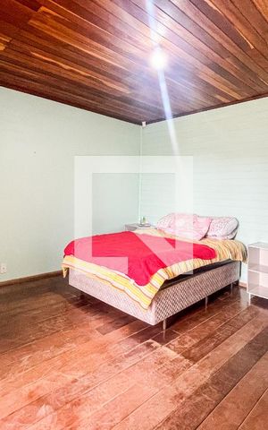Casa à venda com 165m², 2 quartos e 2 vagasQuarto 1