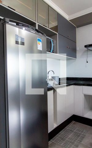Studio para alugar com 40m², 1 quarto e sem vaga Studio para alugar com 40m², 1 quarto e sem vagaCozinha - Armários