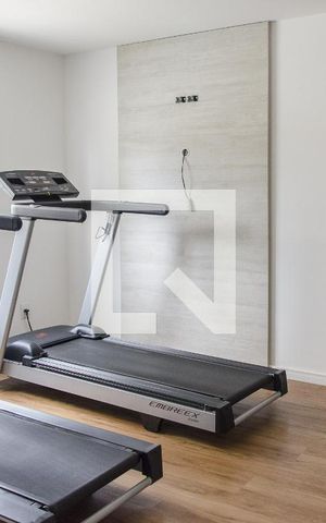 Apartamento à venda com 120m², 3 quartos e 2 vagas Apartamento à venda com 120m², 3 quartos e 2 vagasÁrea comum - Academia