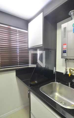 Apartamento à venda com 120m², 3 quartos e 2 vagasCozinha
