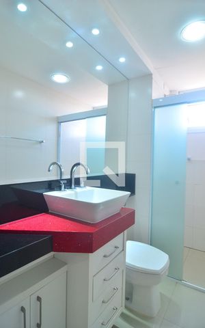 Apartamento à venda com 120m², 3 quartos e 2 vagasBanheiro da Suíte 1